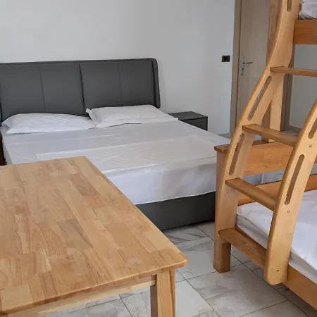 Kastriotet-hotel 4* Lezhe