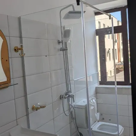 Kastriotet-hotel 4*