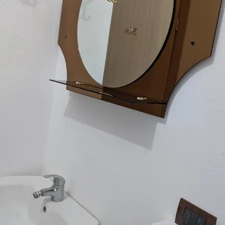 Apart Otel Kastriotet-hotel 4*